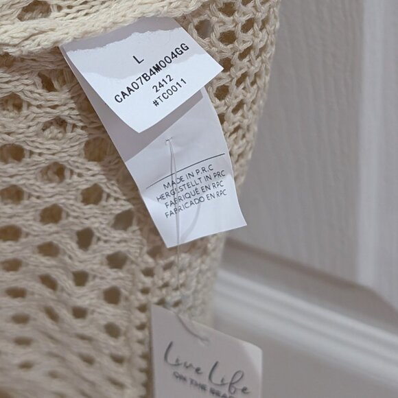 New with Tag - Cupshe Beige Crochet V-Neck Short Sleeve Cover-Up Mini Dress (L) - Picture 5 of 5